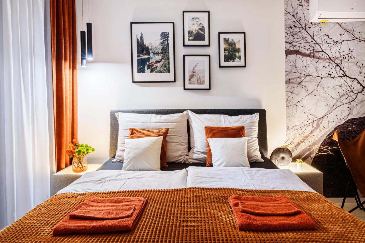 Teleki40 Apartman Gyor Central, Free Parking, Terrace 外观 照片